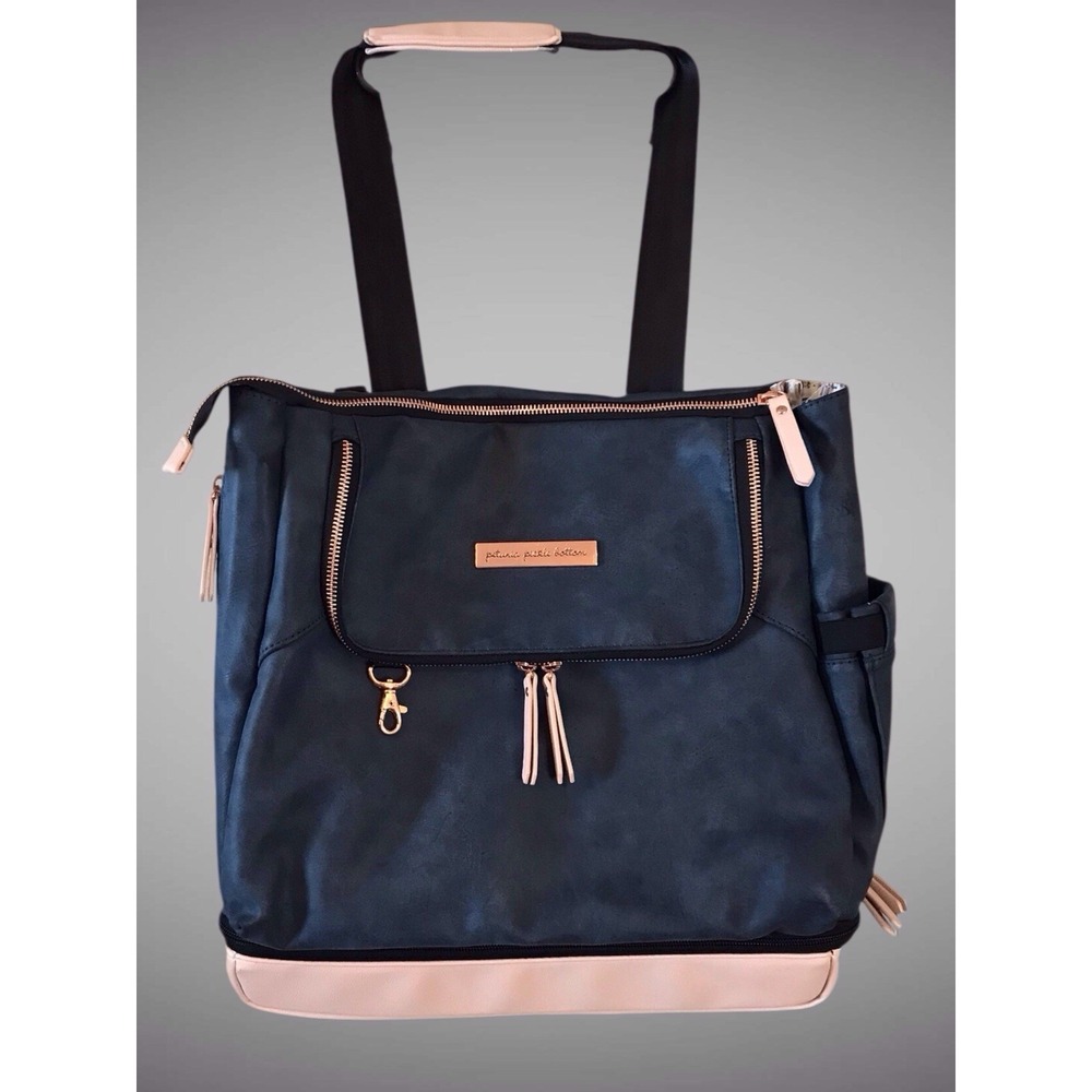 Petunia Pickle Bottom‎ Pivot Pack Diaper Bag Backpack Indigo/Blush